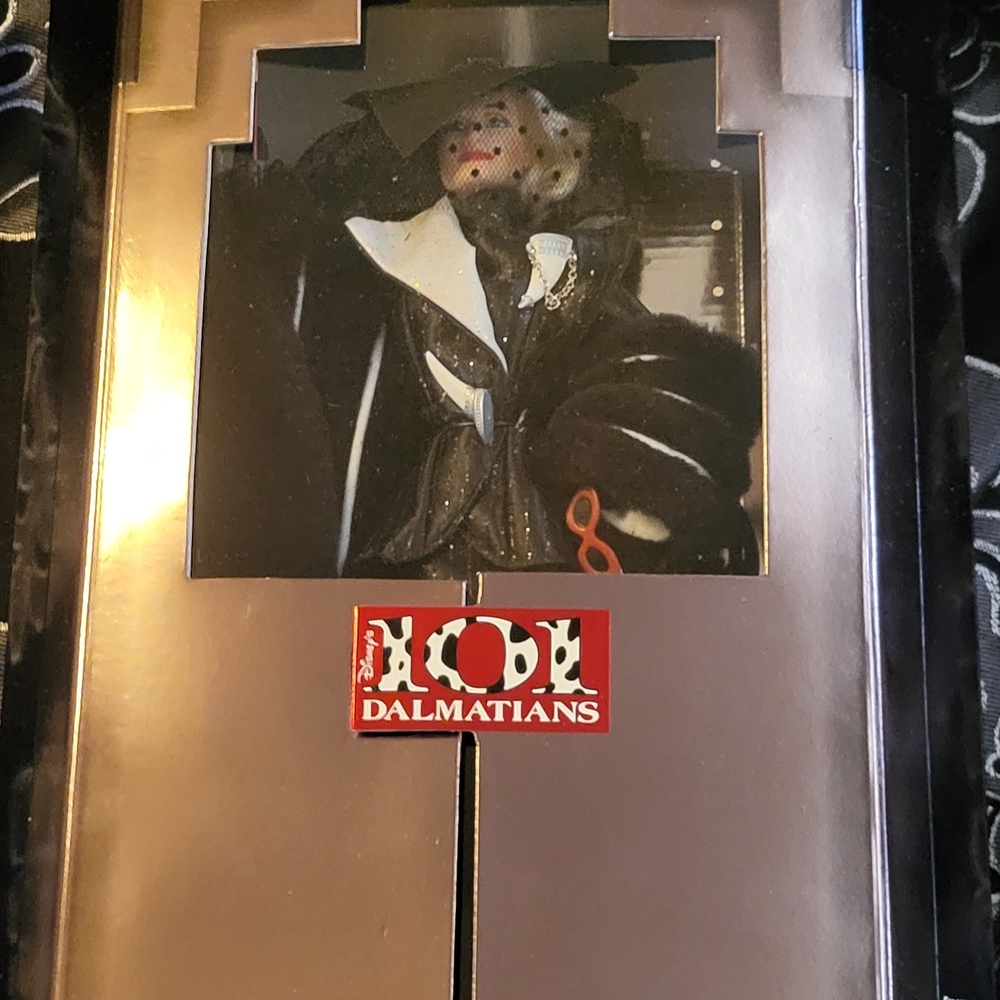 Disney 101 Dalmatians Cruella De Vil Doll